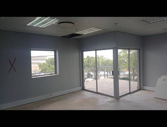 INDUSTRIAL PROPERTY TO RENT IN SAMRAND BUSINESS PARK